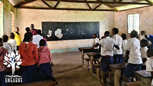 full classroom with more benches in Tanzania