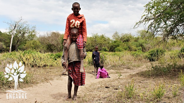 masajské deti v tanzánii